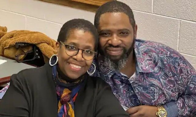 ΗΠΑ: Μια ιδιοκτήτρια φούρνου ανακάλυψε ότι ένας «πιστός» πελάτης ήταν ο βιολογικός της γιος