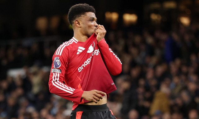 Premier League: Μεγάλη ανατροπή και νίκη της Γιουνάιτεντ στο ντέρμπι του Μάντσεστερ!