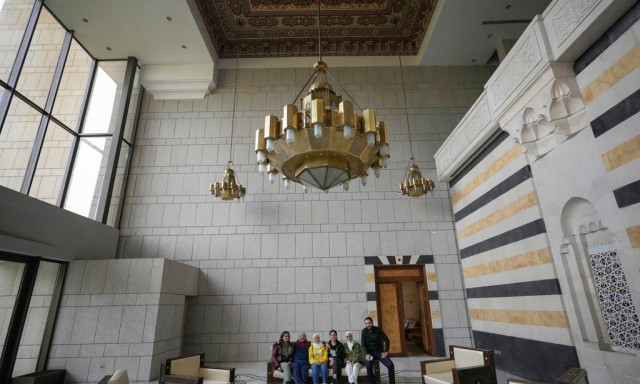 DW: H Άγκυρα προβάλλει προφίλ προστάτη της Συρίας