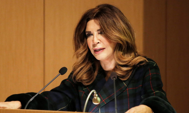 Μιμή Ντενίση: Η αποκάλυψη για το φλερτ του Αλέκου Αλεξανδράκη - «Μου έπιασε το χέρι και "κοκκάλωσα"»