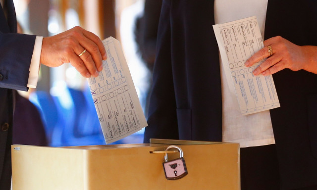 Γερμανία: «Κλείδωσαν» οι πρόωρες εκλογές για τις 23 Φεβρουαρίου 2025