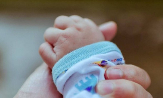 Κατερίνη: Ποινή φυλάκισης 5 ετών σε μητέρα που εγκατέλειψε σε φωταγωγό το νεογνό της