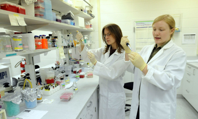 Ξεκινούν οι αιτήσεις για τις υποτροφίες του Ιδρύματος Μποδοσάκη - Προθεσμίες και επιστημονικά πεδία