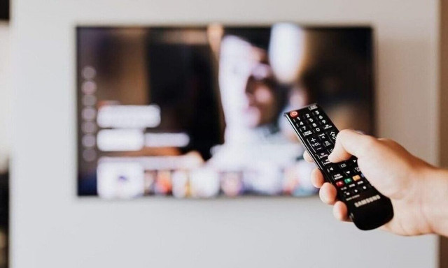 Τηλεθέαση: Μάνεσης ή Χρηστίδου; Γερμανού ή Τσουρός; Οι μάχες πριν την εκπνοή του 2024