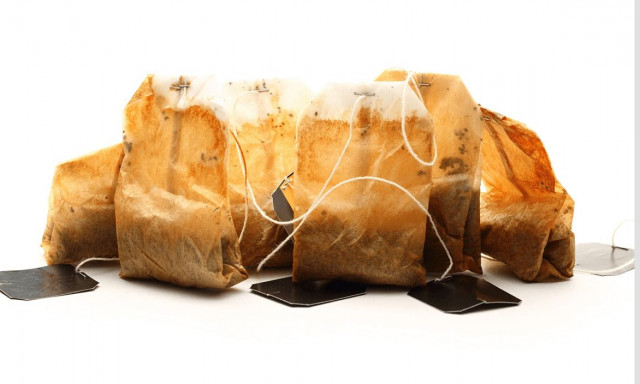 Γνωρίζετε το κόλπο με τα φακελάκια τσαγιού για τη φριτέζα αέρα;