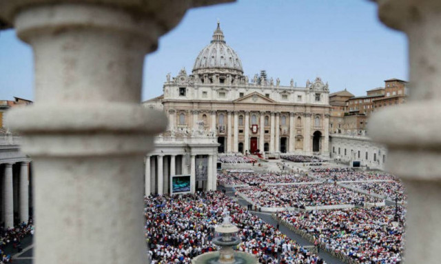 «Βαράει κανόνι» το Βατικανό - Γιατί βρίσκεται στα πρόθυρα χρεοκοπίας