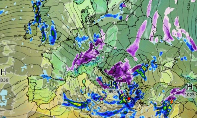 Καιρός: Το GFS είναι ξεκάθαρο - Χιόνια στην Ελλάδα τα Χριστούγεννα