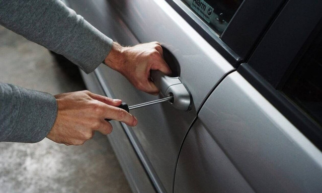 Εξαρθρώθηκε σπείρα που έκλεβε οχήματα σε Θεσσαλονίκη και Αττική