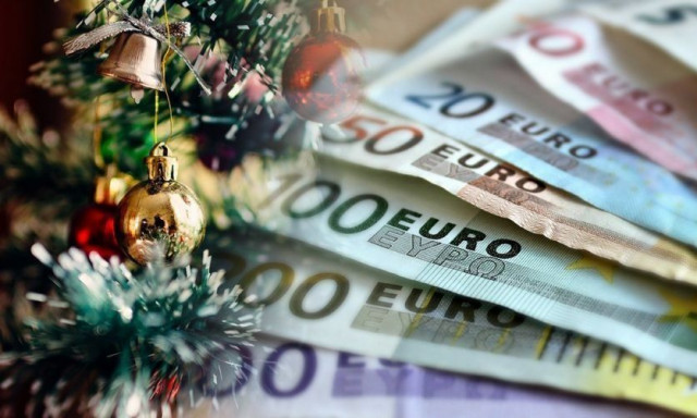 Νωρίτερα η προπληρωμή επιδομάτων και Δώρου Χριστουγέννων 2025 - Πότε ξεκινούν και πού θα δοθούν