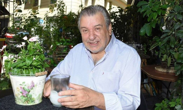 Τάσος Χαλκιάς: «Ο μπαμπάς μου με έδερνε μικρό γιατί έπρεπε να το κάνει»