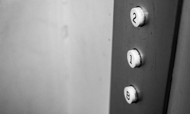 Παράταση για την αντικατάσταση ασανσέρ - Ανάσα για ιδιοκτήτες και διαχειριστές