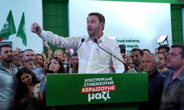 ΠΑΣΟΚ: Η αμφισβήτηση Ανδρουλάκη, η επανεκλογή και η ανάδειξη σε δεύτερο κόμμα