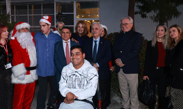 Ελληνικός Ερυθρός Σταυρός: Μεγάλη εορταστική εκδήλωση για τα παιδιά του ΠΑΑΠΑΒ