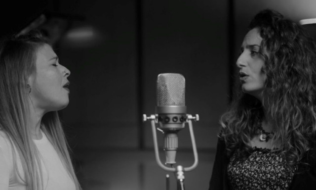 Δανάη Παπαδοπούλου: Παρουσιάζει τον δίσκο της «Μικρή Λίμνη» στο Ilion Plus