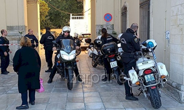 Χανιά: Ανήλικοι κουκουλοφόροι έστησαν ενέδρα και επιτέθηκαν σε δόκιμο του εμπορικού ναυτικού