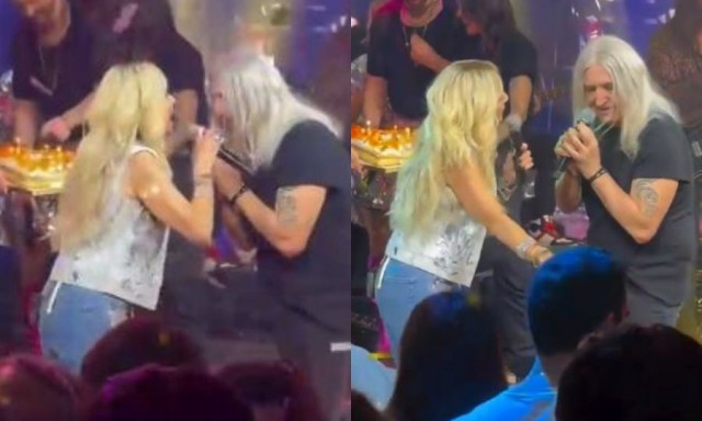 Άννα Βίσση: Η έκπληξη του Νίκου Καρβέλα για τα γενέθλιά της στο κέντρο που τραγουδά