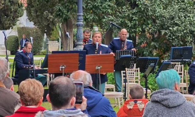 Γέμισε χριστουγεννιάτικες μελωδίες το Προεδρικό Μέγαρο - Παρούσα η Κατερίνα Σακελλαροπούλου