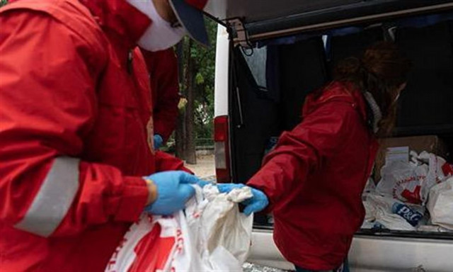 Ελληνικός Ερυθρός Σταυρός: Θα προσφέρει εορταστικά γεύματα στους άστεγους συνανθρώπους μας