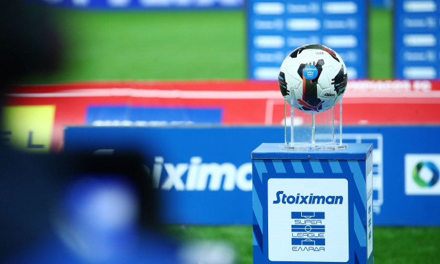 Super League: Φουντώνει η «μάχη» του τίτλου - Συνεχόμενα τα ντέρμπι μετά τη διακοπή