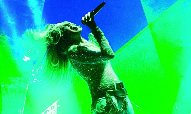 Χριστουγεννιάτικο ρεβεγιόν στην TV – Τι ετοιμάζουν τα κανάλια