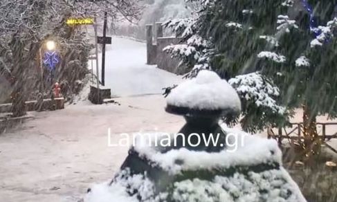 Φθιώτιδα: Χιόνια στην Οίτη και προς Καρπενήσι