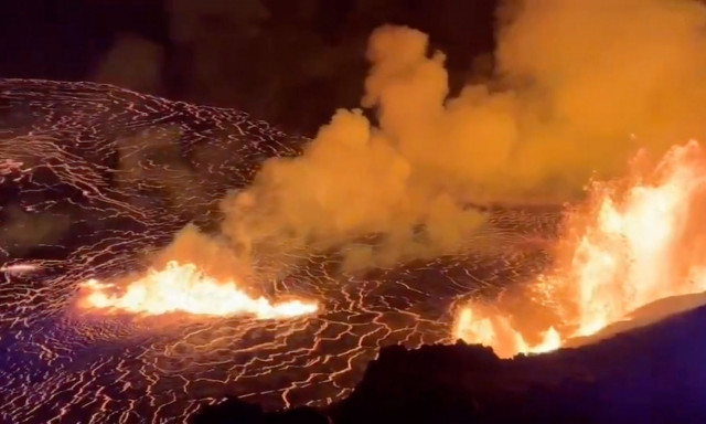 ΗΠΑ: «Ξύπνησε» πάλι το ηφαίστειο Κιλαουέα στη Χαβάη – Είναι ένα από τα πιο ενεργά στον κόσμο