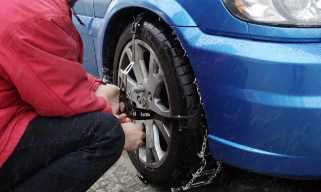 Αντιολισθητικές αλυσίδες: «Τσουχτερό» το πρόστιμο για όσους δεν έχουν στο αυτοκίνητο