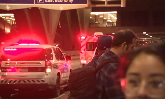ΗΠΑ: Τρεις τραυματίες από πυροβολισμούς σε αεροδρόμιο του Φοίνιξ - Άλλος ένας από μαχαίρι
