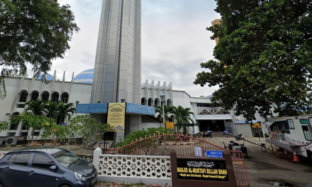 Μαλαισία: Άνδρας μαστιγώθηκε μέσα σε τέμενος, επειδή πέρασε χρόνο μόνος με μία γυναίκα