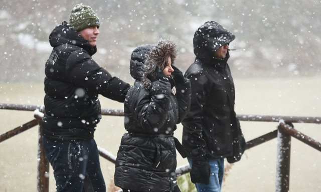 Καιρός: Έρχονται χιόνια σε 11 πόλεις  τις επόμενες ώρες - Από την Κυριακή η ψυχρή εισβολή στη χώρα