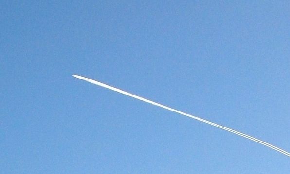 Έπεσε κι άλλο αεροπλάνο: Αεροσκάφος συνετρίβη στα ανοιχτά των ΗΑΕ