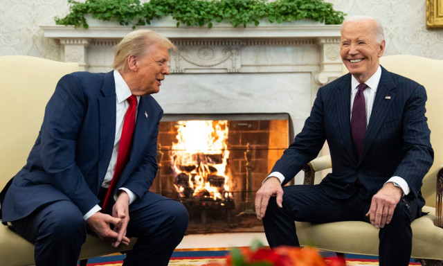 Washington Post: Ο Μπάιντεν μετανιώνει που παραιτήθηκε, πιστεύει ότι θα κέρδιζε τον Τραμπ