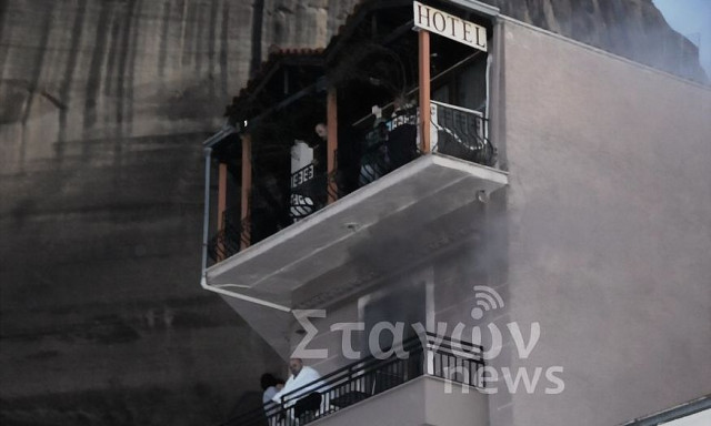 Καλαμπάκα: Η «βουτιά» θανάτου του ιδιοκτήτη του ξενοδοχείου από τον δεύτερο όροφο ενώ καιγόταν