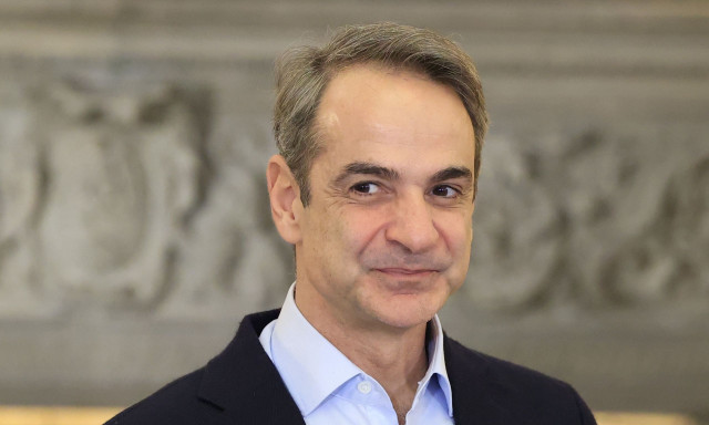 Πρωτοχρονιά 2025 - Το μήνυμα Μητσοτάκη: Τα βήματα να τα κάνουμε άλματα