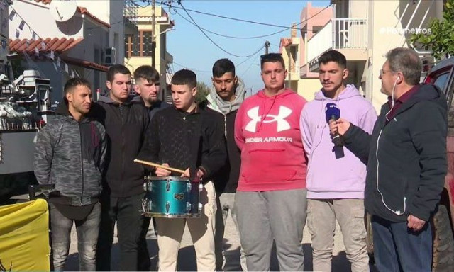 Χίος: Αναβιώνει το μοναδικό έθιμο με τα πρωτοχρονιάτικα καραβάκια