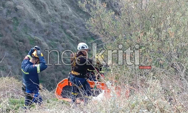 Ηράκλειο: Διασώθηκε ο άνδρας που έπεσε σε γκρεμό - Μεταφέρεται στο νοσοκομείο