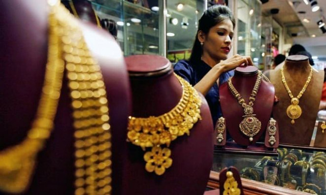 Νέα ρεκόρ βλέπουν οι αναλυτές για τον χρυσό – Συνεχίζουν να αγοράζουν οι κεντρικές τράπεζες