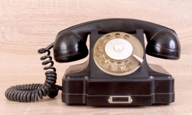 Ξέρετε πόση αξία έχει το παλιό σας τηλέφωνο με το καντράν; Δείτε πώς θα το μάθετε