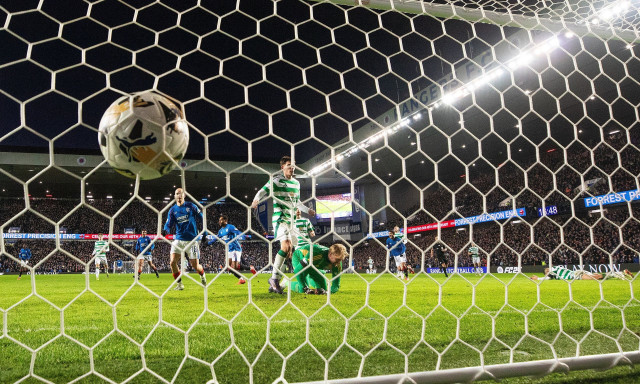 Σκωτία: Θρίαμβος των Ρέιντζερς στο «Old Firm»