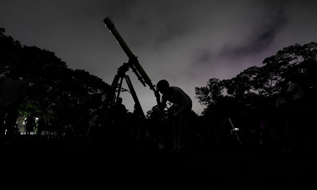 Πώς να πιάσετε τους Quadrantids, την πρώτη βροχή μετεωριτών του 2025