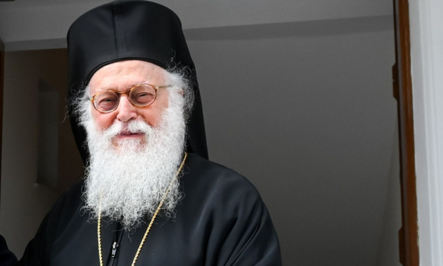 Αρχιεπίσκοπος Αλβανίας Αναστάσιος: Στον «Ευαγγελισμό» για όλες τις εξετάσεις - Αύριο το ανακοινωθέν