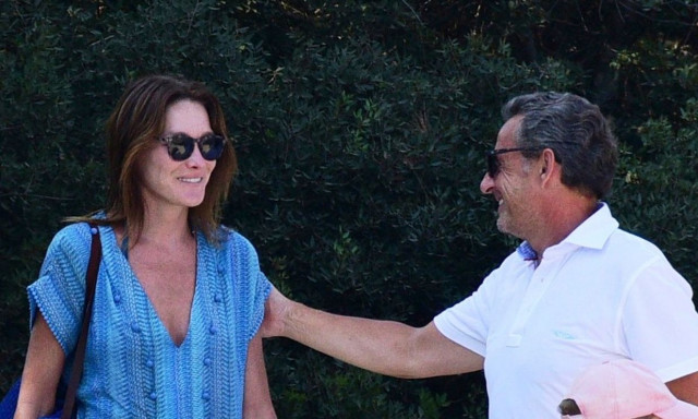 «Θύελλα» αντιδράσεων στη Γαλλία για την «απόδραση» της οικογένειας Σαρκοζί στις Σεϋχέλλες