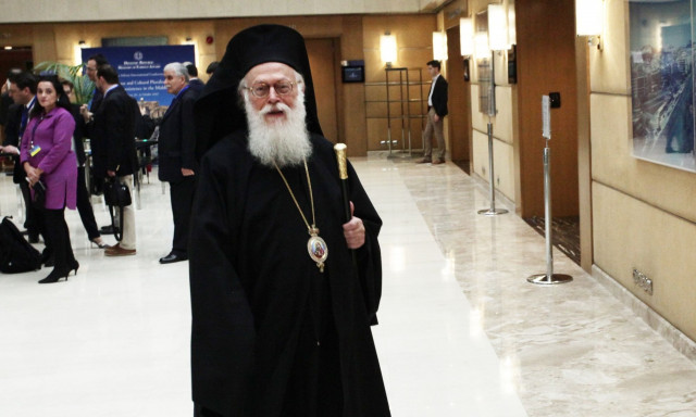 Ώρες αγωνίας για τον Αρχιεπίσκοπο Αλβανίας - Όλες οι τελευταίες εξελίξεις