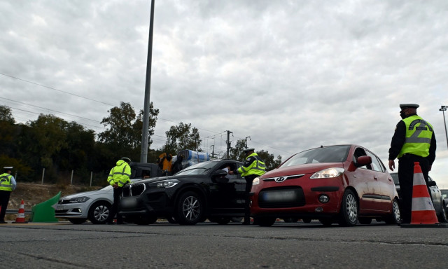 Είναι επίσημο: Έρχεται ο νέος ΚΟΚ και αλλάζει τα πάντα - Όρια ταχύτητας, πρόστιμα, παραβάσεις