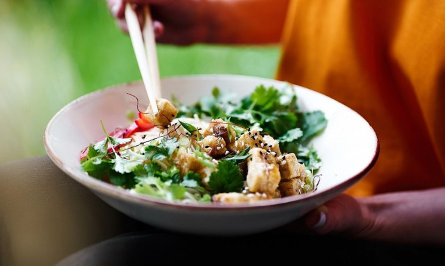 Κι όμως δεν είναι η χωριάτικη: Αυτή η ελληνική σαλάτα είναι η κορυφαία του κόσμου