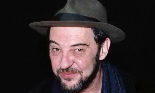 Θρήνος στον καλλιτεχνικό κόσμο: Πέθανε ο θεατρικός σκηνοθέτης Κώστας Φαρμασώνης
