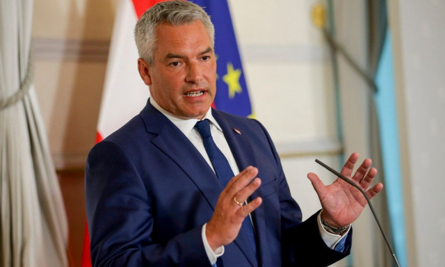 Αυστρία: Ο καγκελάριος Νεχάμερ ανακοινώνει ότι θα παραιτηθεί «εντός των προσεχών ημερών»