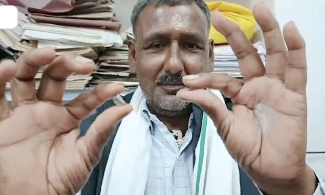 Ινδία: Τυχερός αγρότης βρήκε δύο διαμάντια αξίας 45.000 ευρώ στο χωράφι του