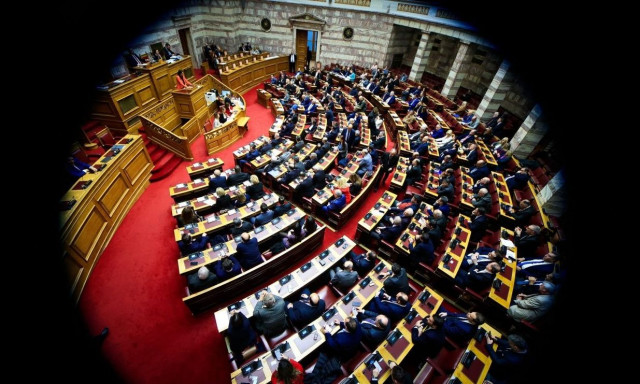 Η πρώτη δημοσκόπηση του 2025 βγάζει πολιτικές ειδήσεις για την Κεντροαριστερά