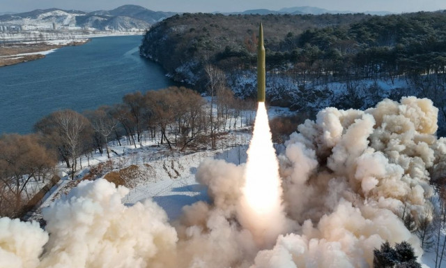 Η Βόρεια Κορέα εκτόξευσε βαλλιστικό πύραυλο για πρώτη φορά φέτος